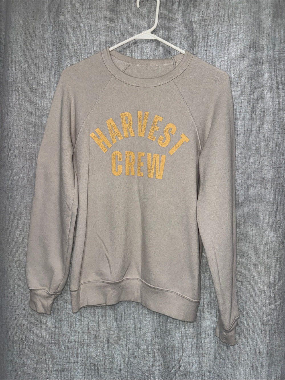 Beige Sweatshirt with Yellow "Harvest Crew" Print